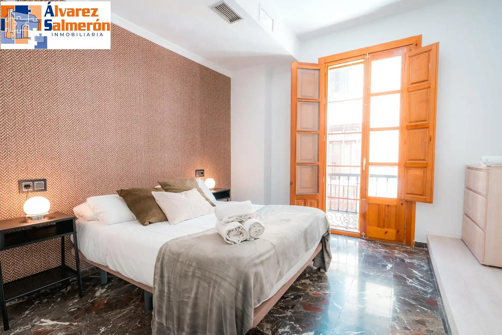 Bedroom of Flat for sale in Granada