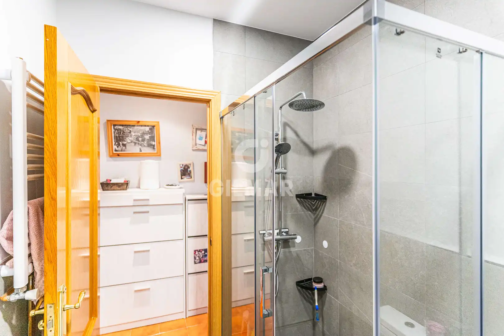 Bathroom of Detached homes for sale in Madrid  with Heating, Private garden and Swimming Pool