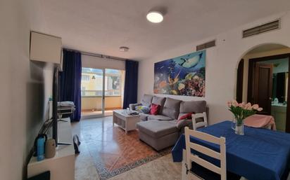 Sala d'estar de Pis en venda en Torremolinos amb Terrassa