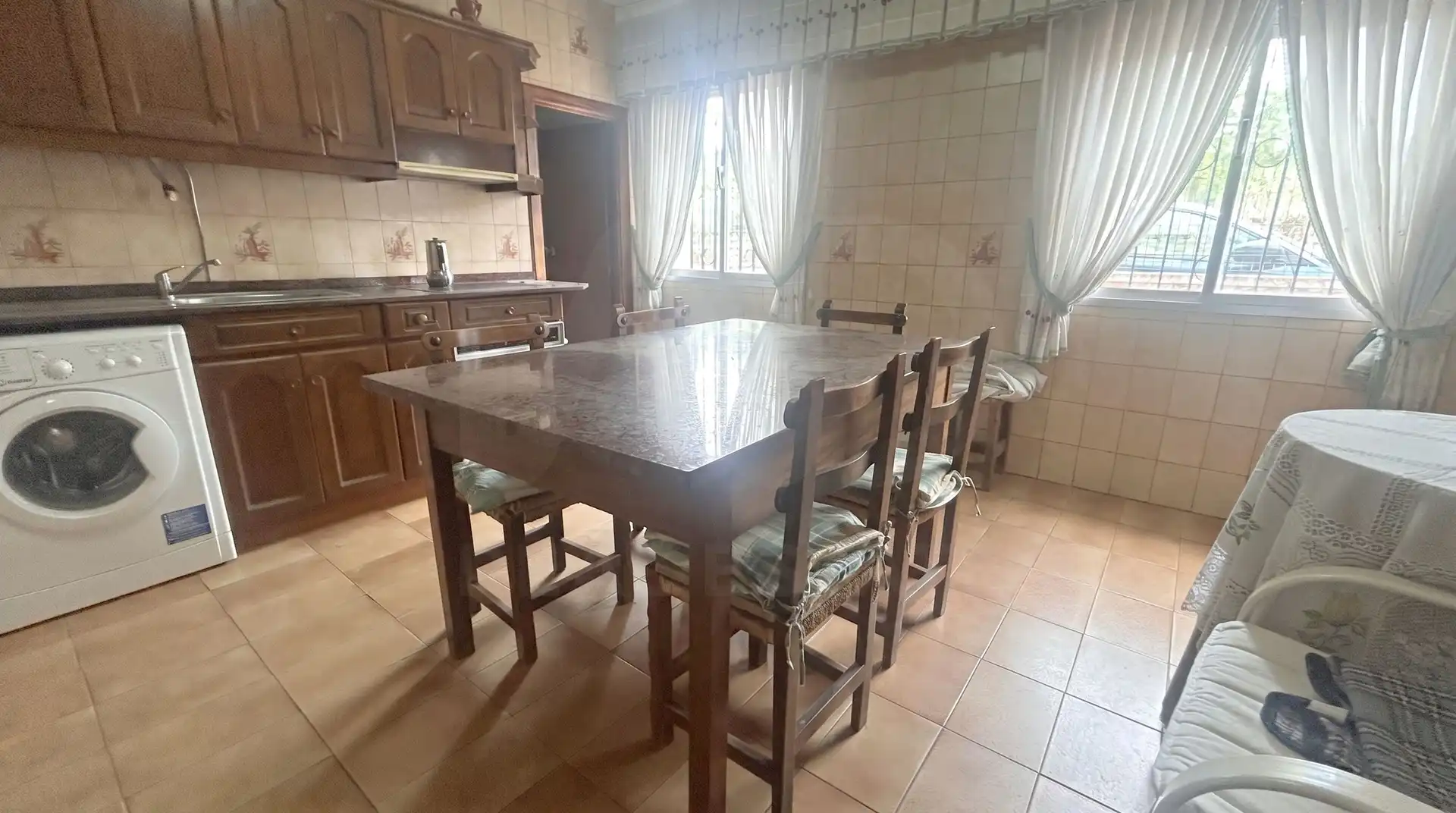 Country homes for sale in Oeste