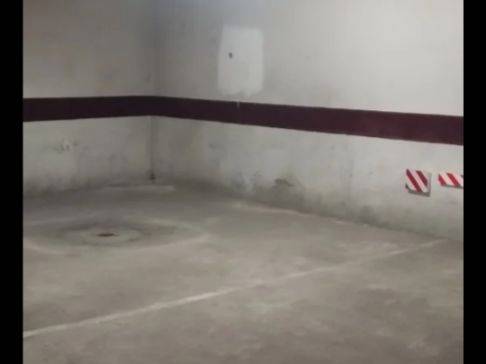 Garaje en Alquiler en Avenida de Daroca, 61 en Ventas