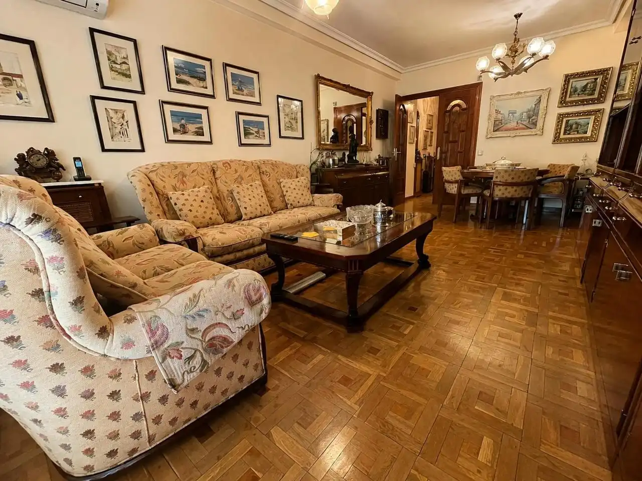 Sala de estar de Piso en venta en Madrid con Aire acondicionado, Calefacción y Parquet