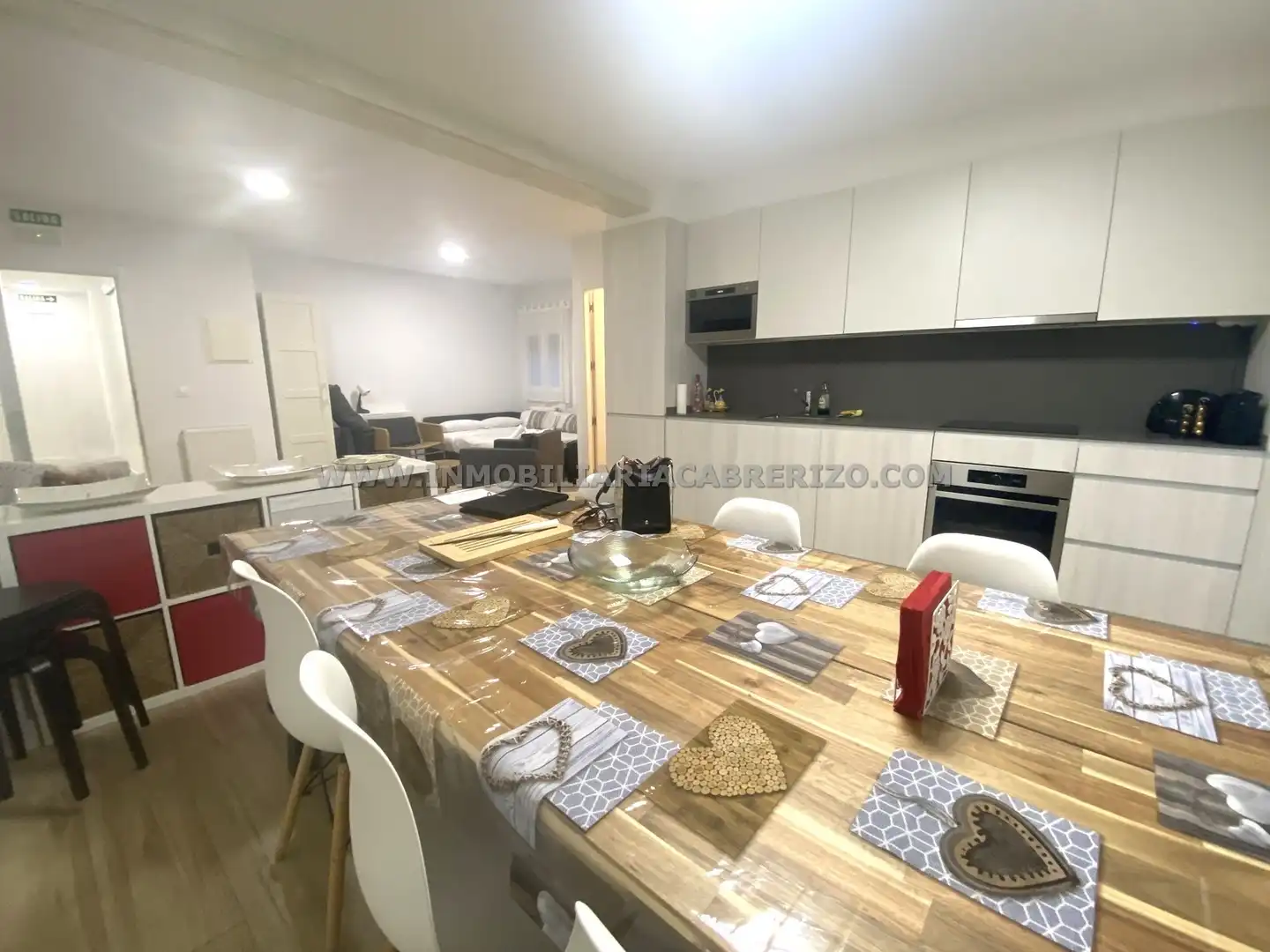 Dining room of Flat for sale in  Pamplona / Iruña  with Heating, Furnished and Oven