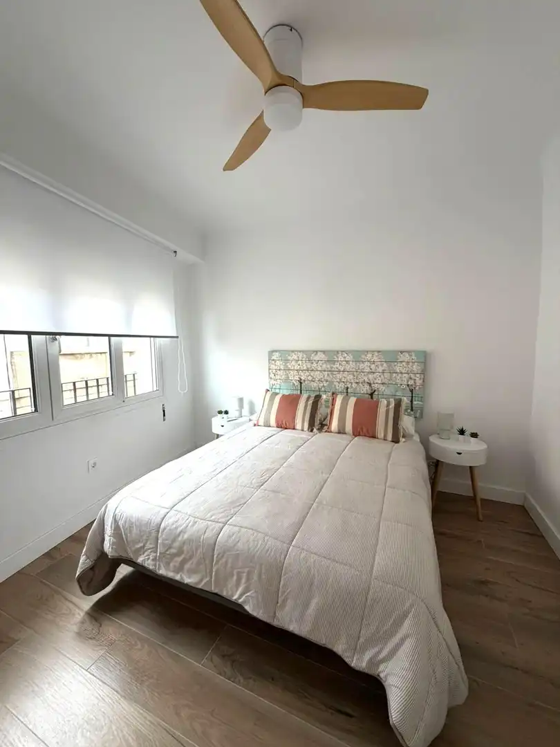 Schlafzimmer von Wohnung zur Miete in Alicante / Alacant