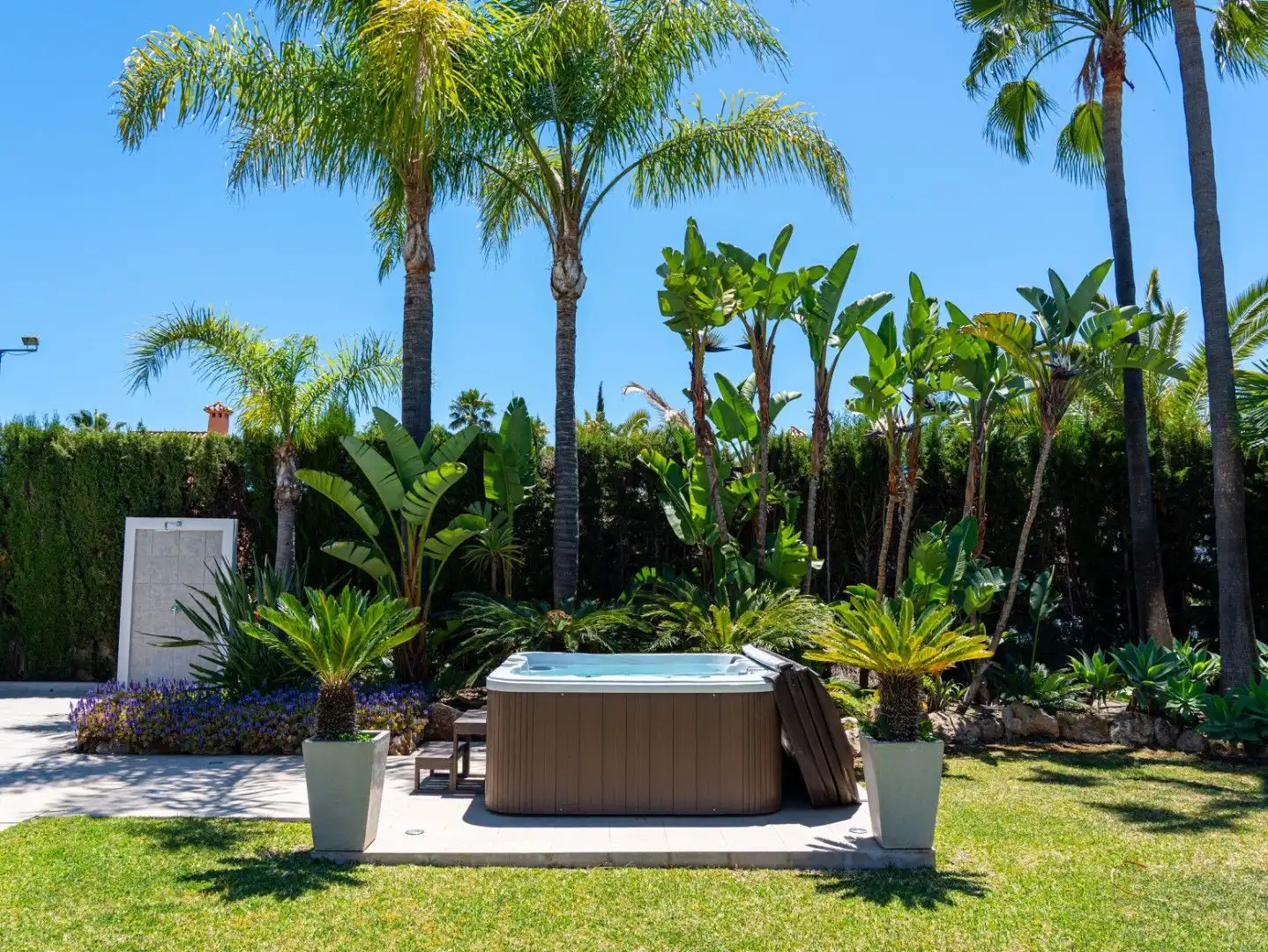 Terrassa de Casa o xalet en venda en Marbella amb Aire condicionat, Jardí privat i Terrassa