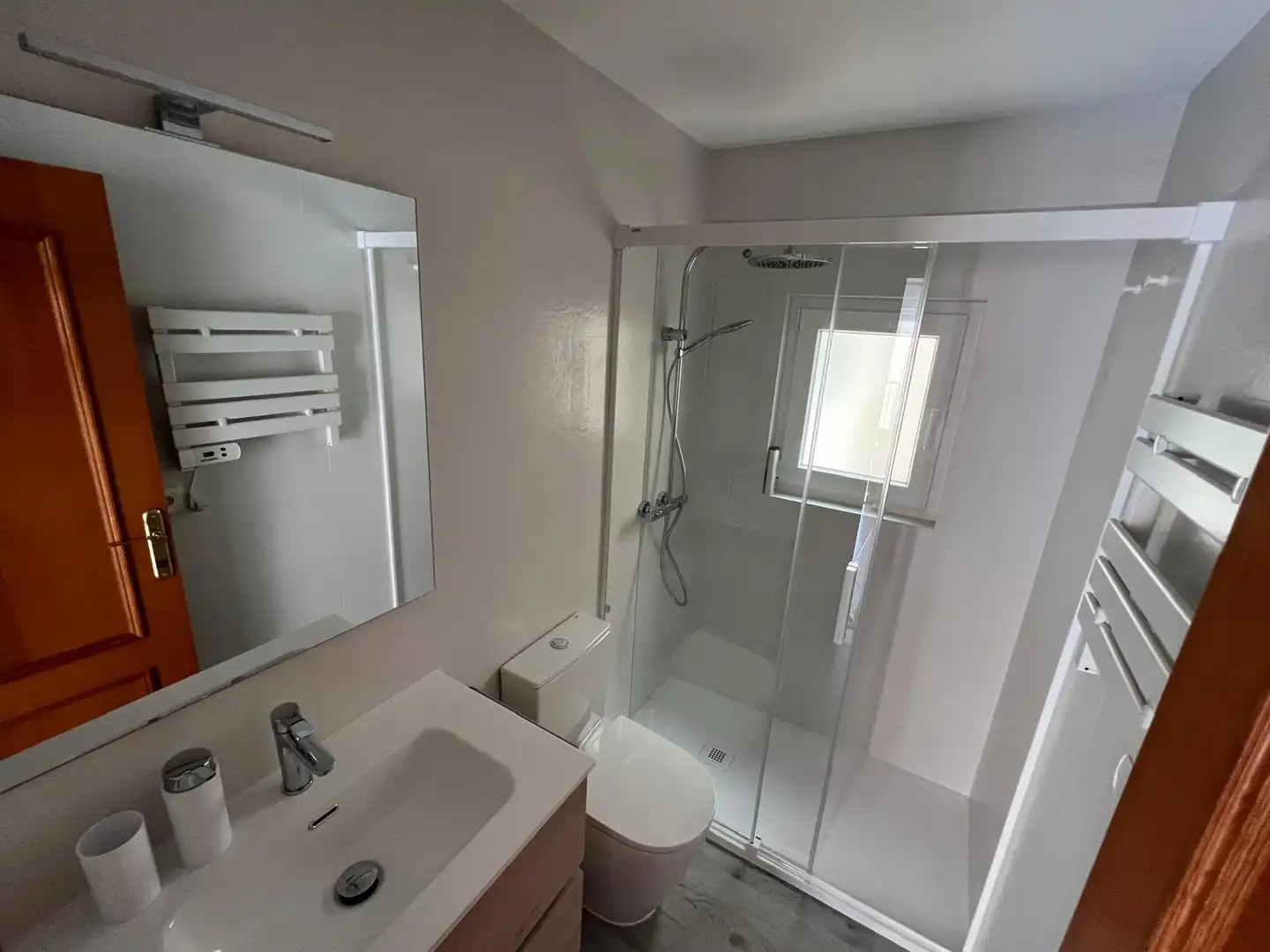 Bathroom of Apartments for rent in El Campello  with Swimming Pool, Furnished and Oven