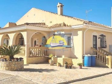 Casa con balcone in vendita a Mazarrón Casco Urbano