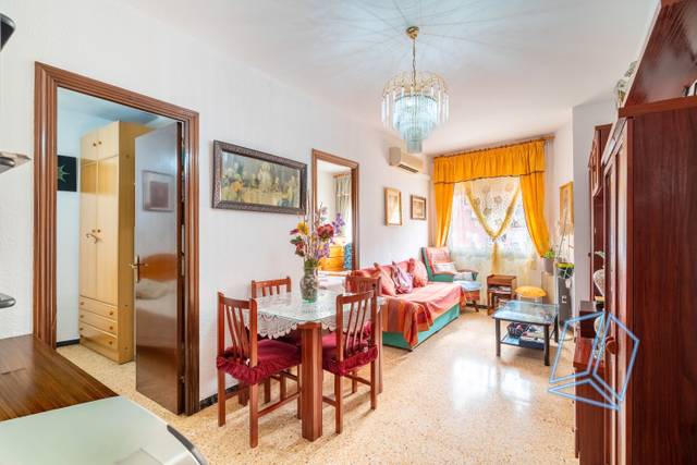 Ático en Venta en Carrer de la Mare de Déu de Port en La Marina del Port