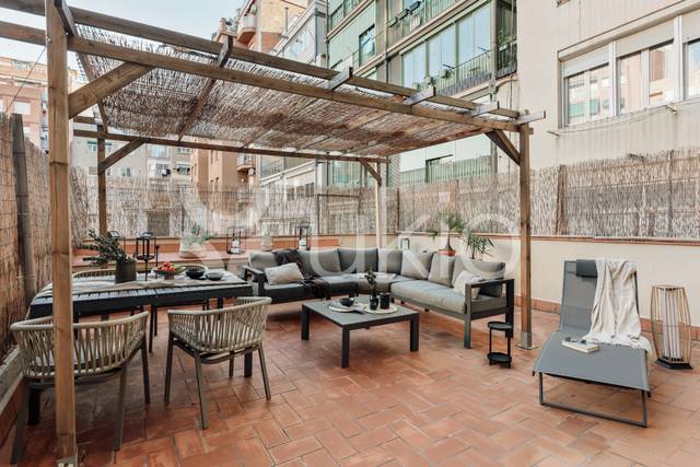 Apartamento en Alquiler en Carrer de Sant Antoni Maria Claret en El Camp d'en Grassot i Gràcia Nova