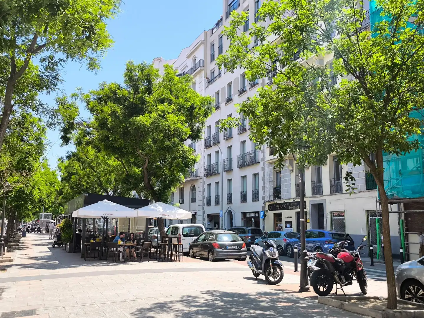 Exterior view of Garage for sale in Madrid