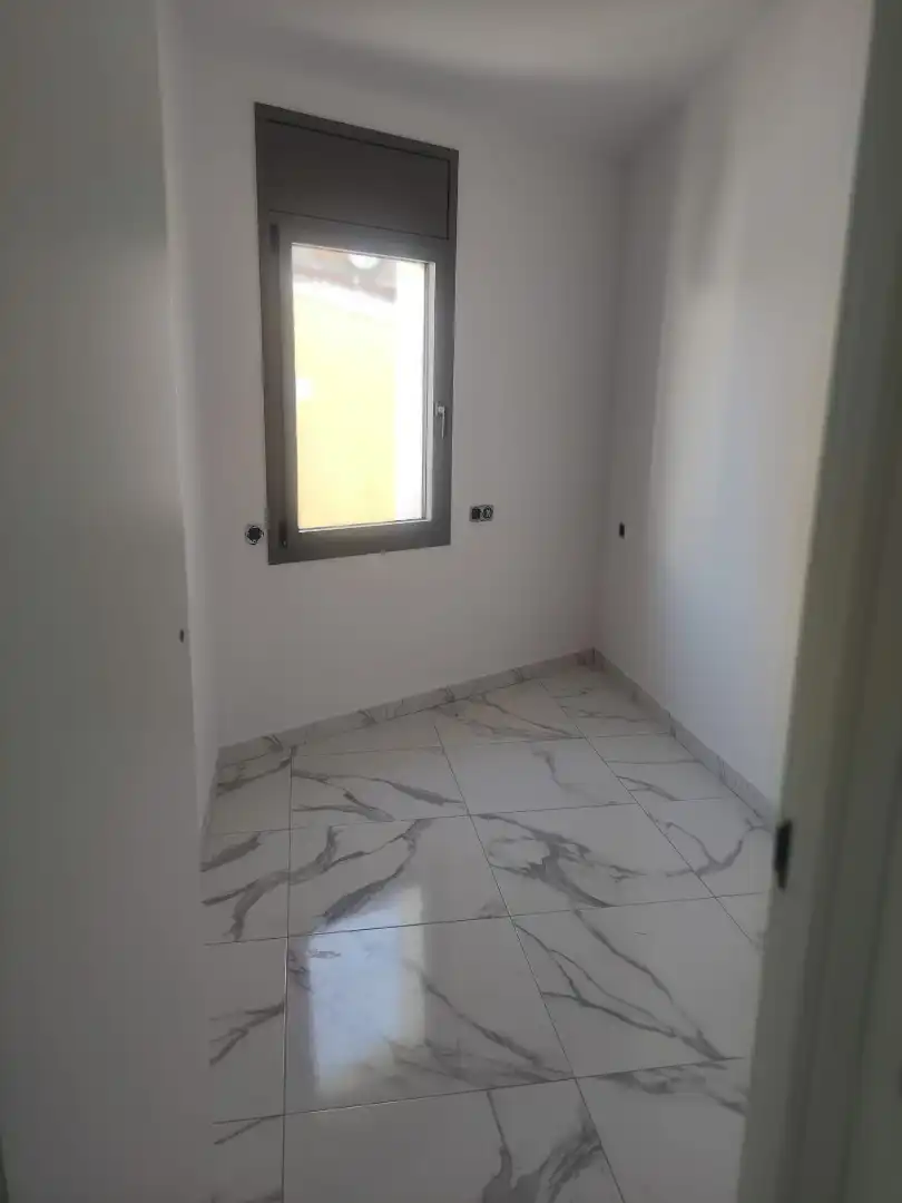 Adossat amb terrassa en venda a Carrer Vilafranca, imagen 6