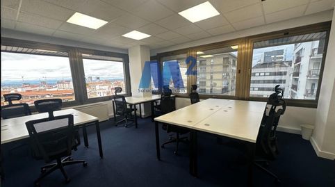 Foto 3 de Oficina de alquiler en Castillejos - Cuzco, Madrid Capital