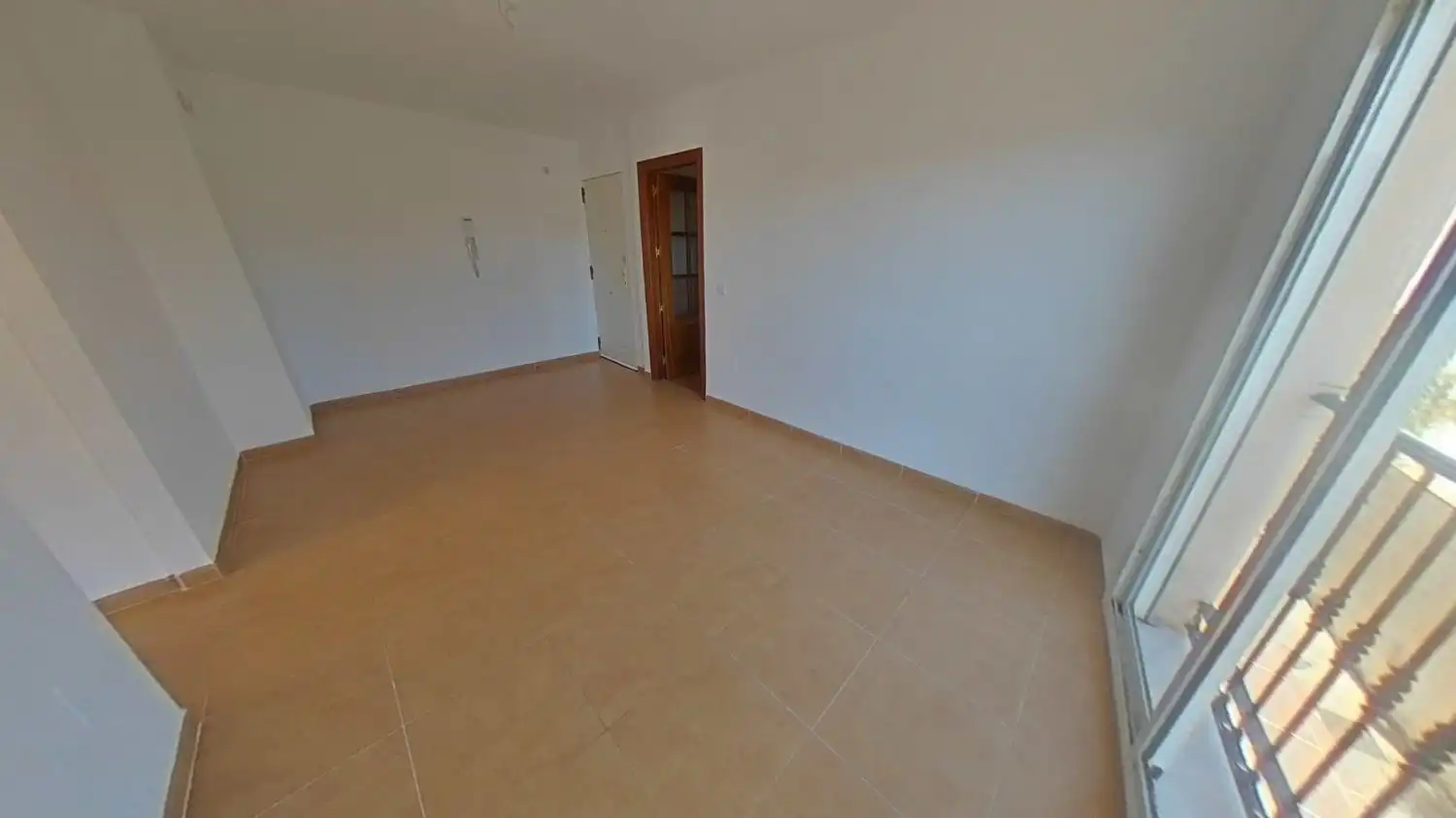 Sala de estar de Piso en venta en Málaga con Calefacción, Trastero y Balcón
