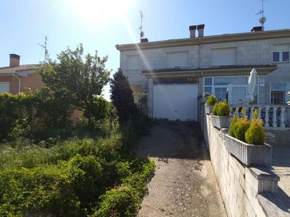 Exterior view of Single-family semi-detached for sale in Carcedo de Burgos  with Heating and Private garden