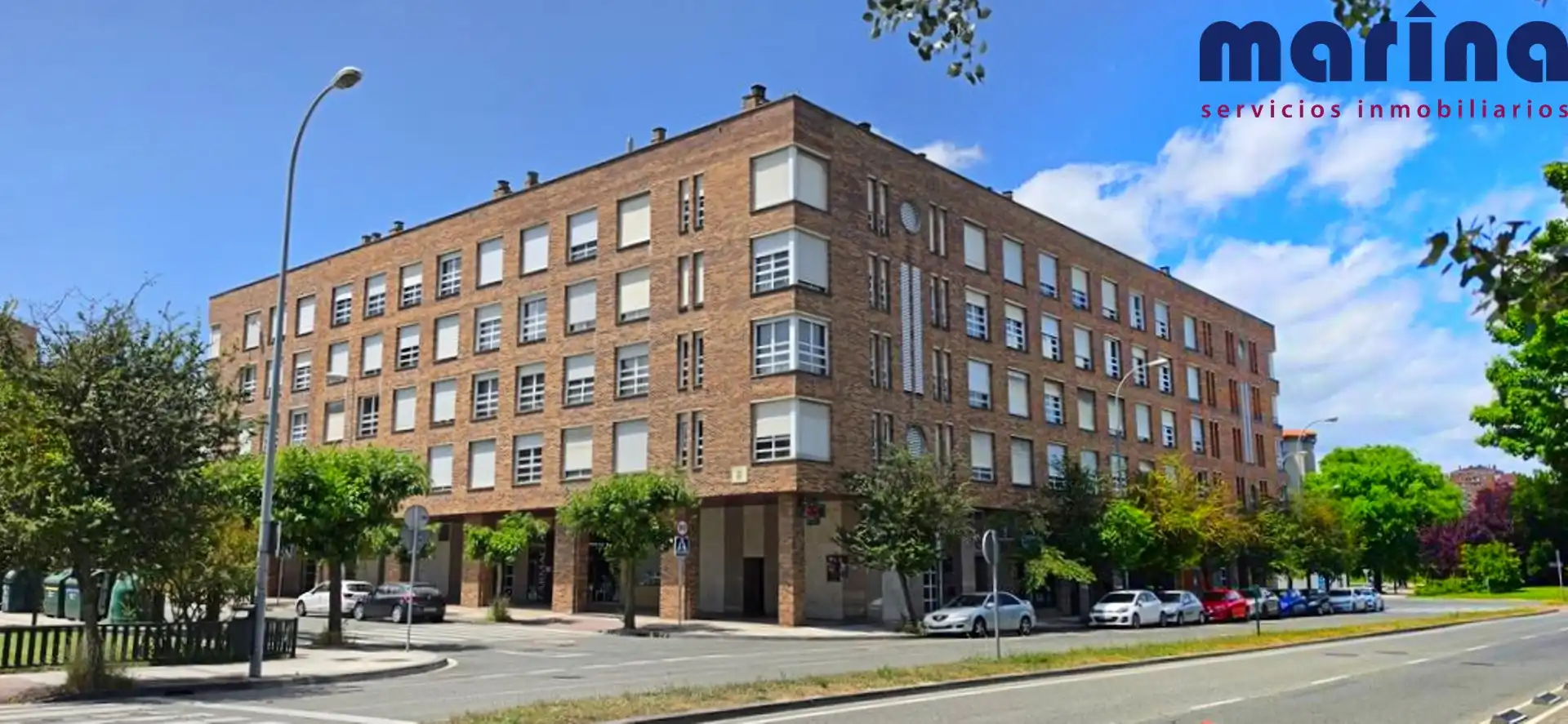 Exterior view of Flat for sale in  Pamplona / Iruña  with Heating, Parquet flooring and Storage room