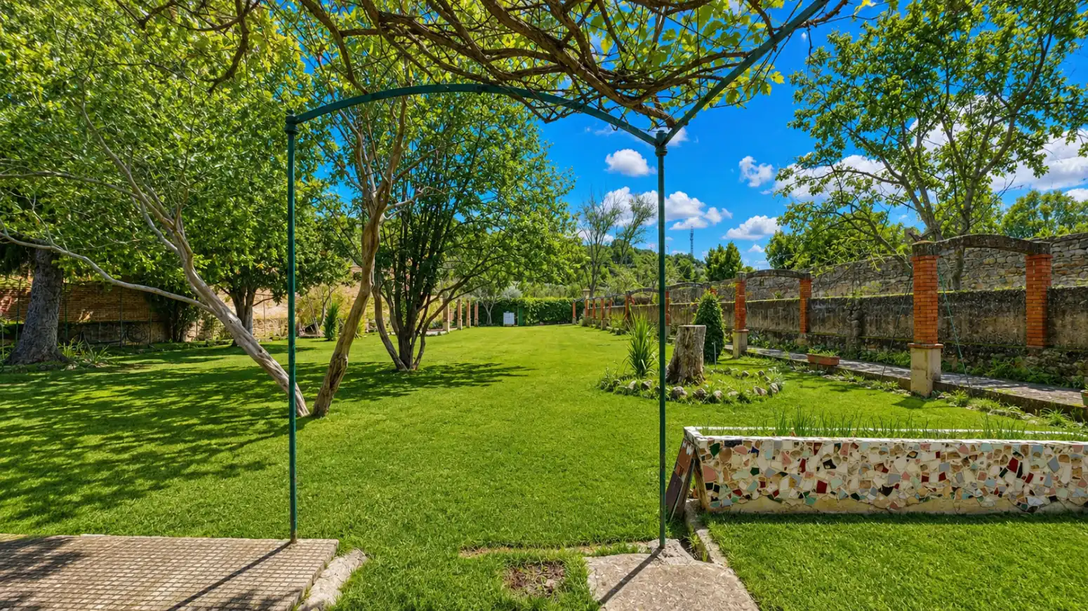 Jardí de Casa o xalet en venda en Tafalla amb Calefacció, Jardí privat i Parquet
