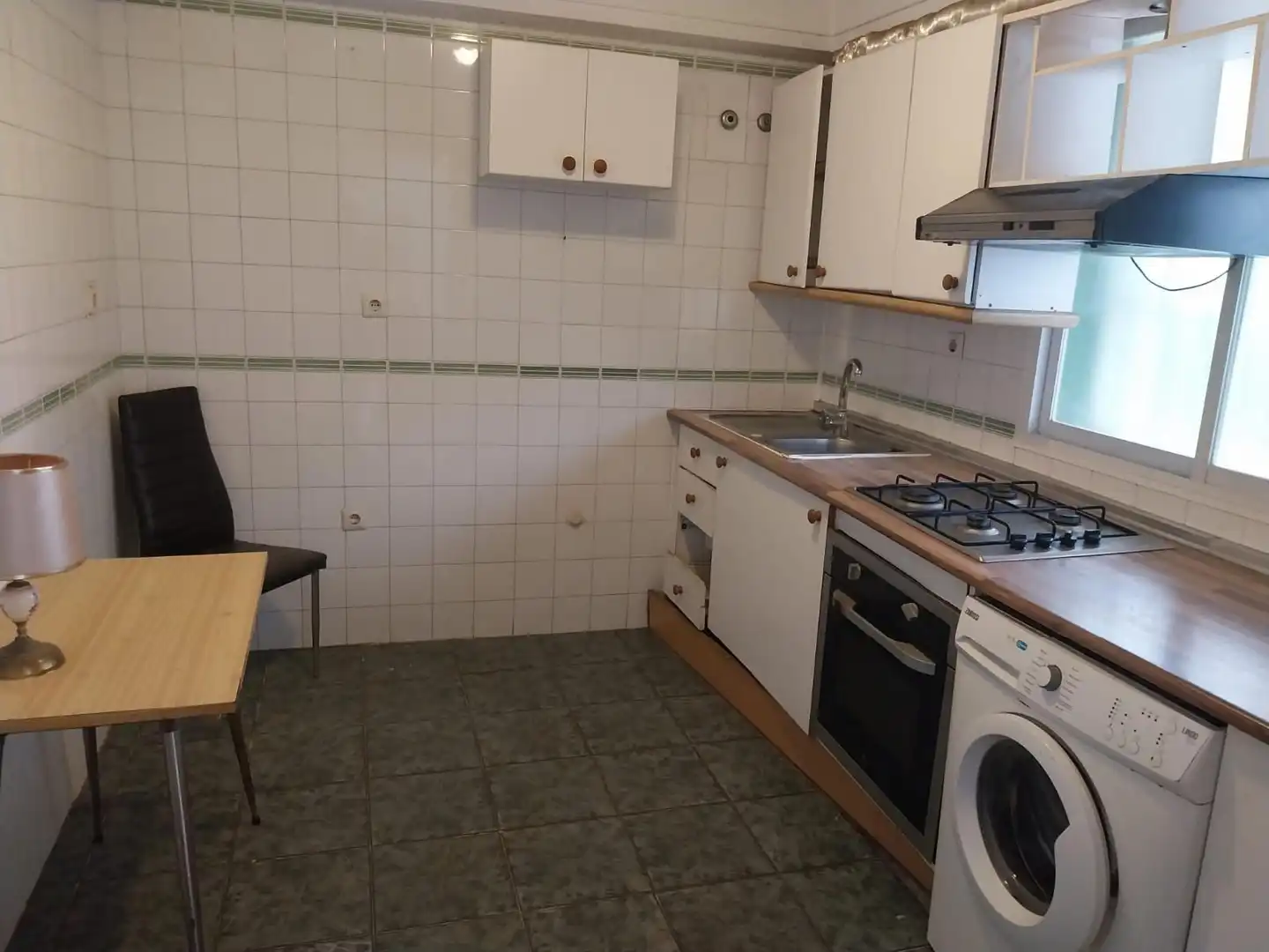 Cuina de Casa adosada en venda en Fuengirola amb Aire condicionat, Terrassa i Traster