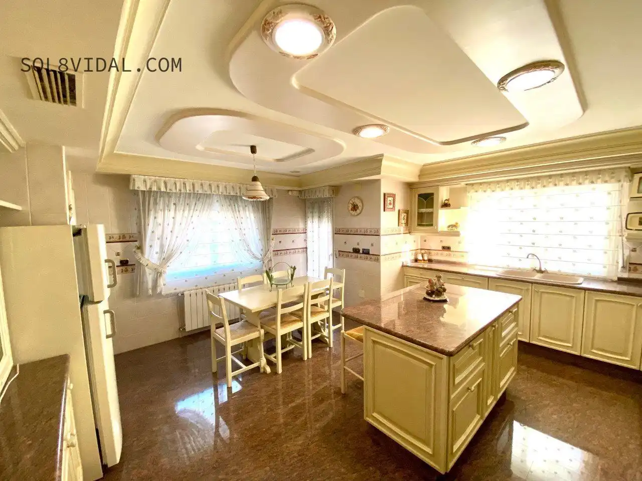 Cocina de Casa o chalet en venta en Orihuela con Aire acondicionado, Calefacción y Jardín privado