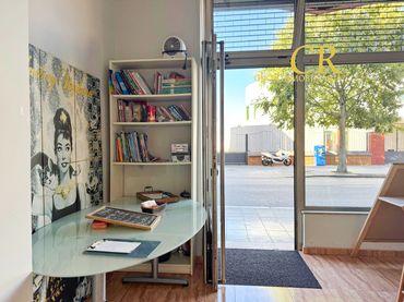 Oficina amb ascensor de lloguer a Calle de Mariano Pola