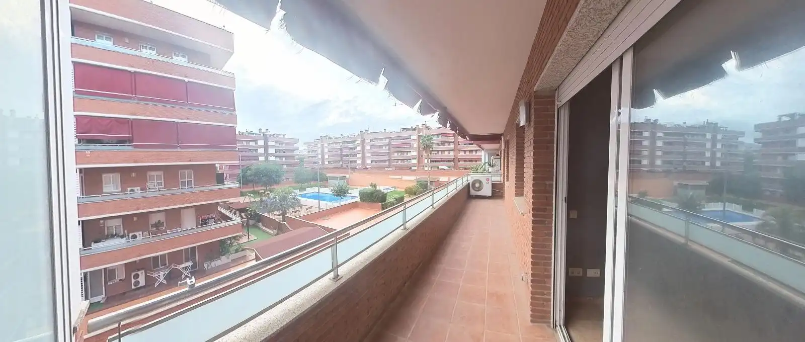 Terraza de Piso en venta en Viladecans con Jardín privado y Balcón