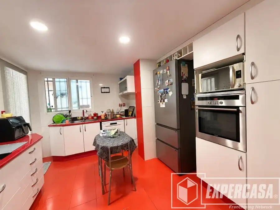 Kitchen of Flat for sale in Parc Central 