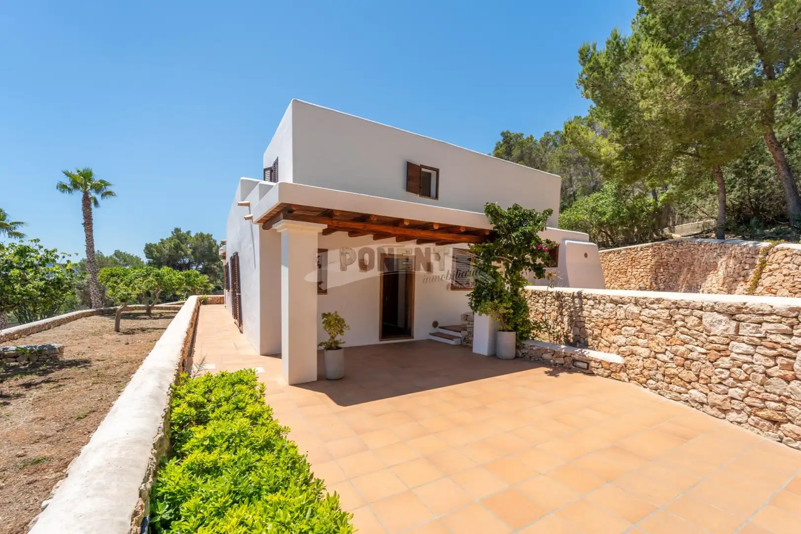 Vista exterior de Casa o chalet de alquiler en Sant Josep de sa Talaia con Aire acondicionado, Calefacción y Jardín privado