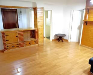 Living room of Apartment for sale in  Madrid Capital  with Air Conditioner and Heating