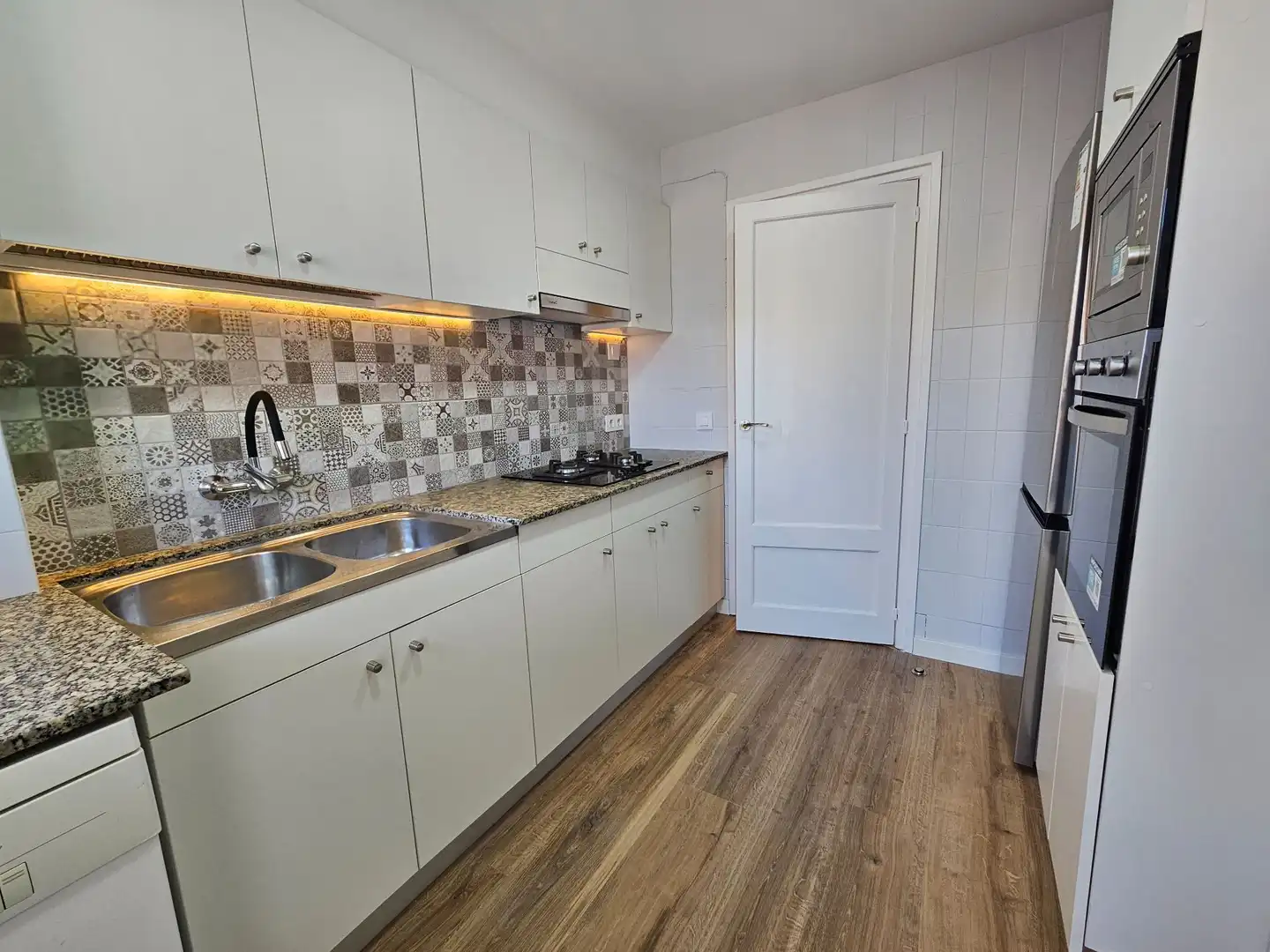 Cocina de Piso en venta en Sant Feliu de Guíxols con Aire acondicionado, Calefacción y Terraza