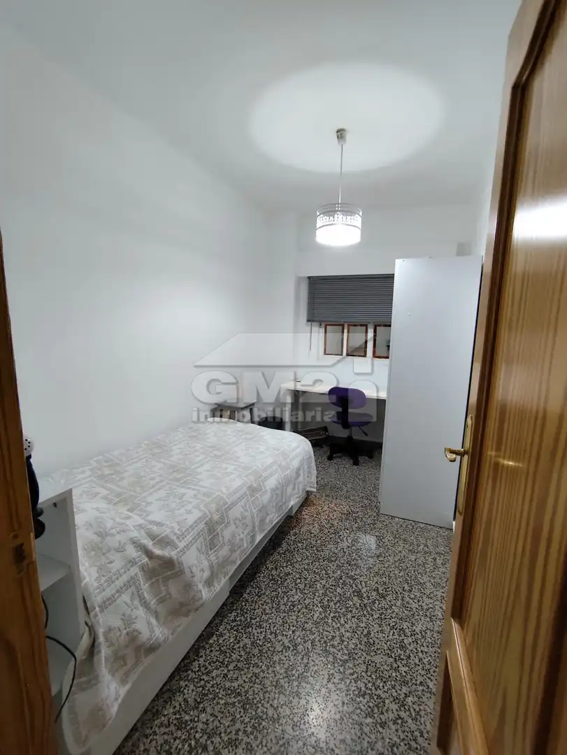 Piso con terraza en alquiler en Avenida de Virgilio, imagen 6