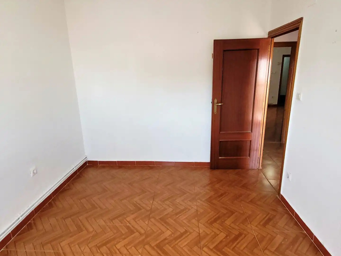 Flat with terrace for sale in Avenida de la Constitución 9, imagen 11