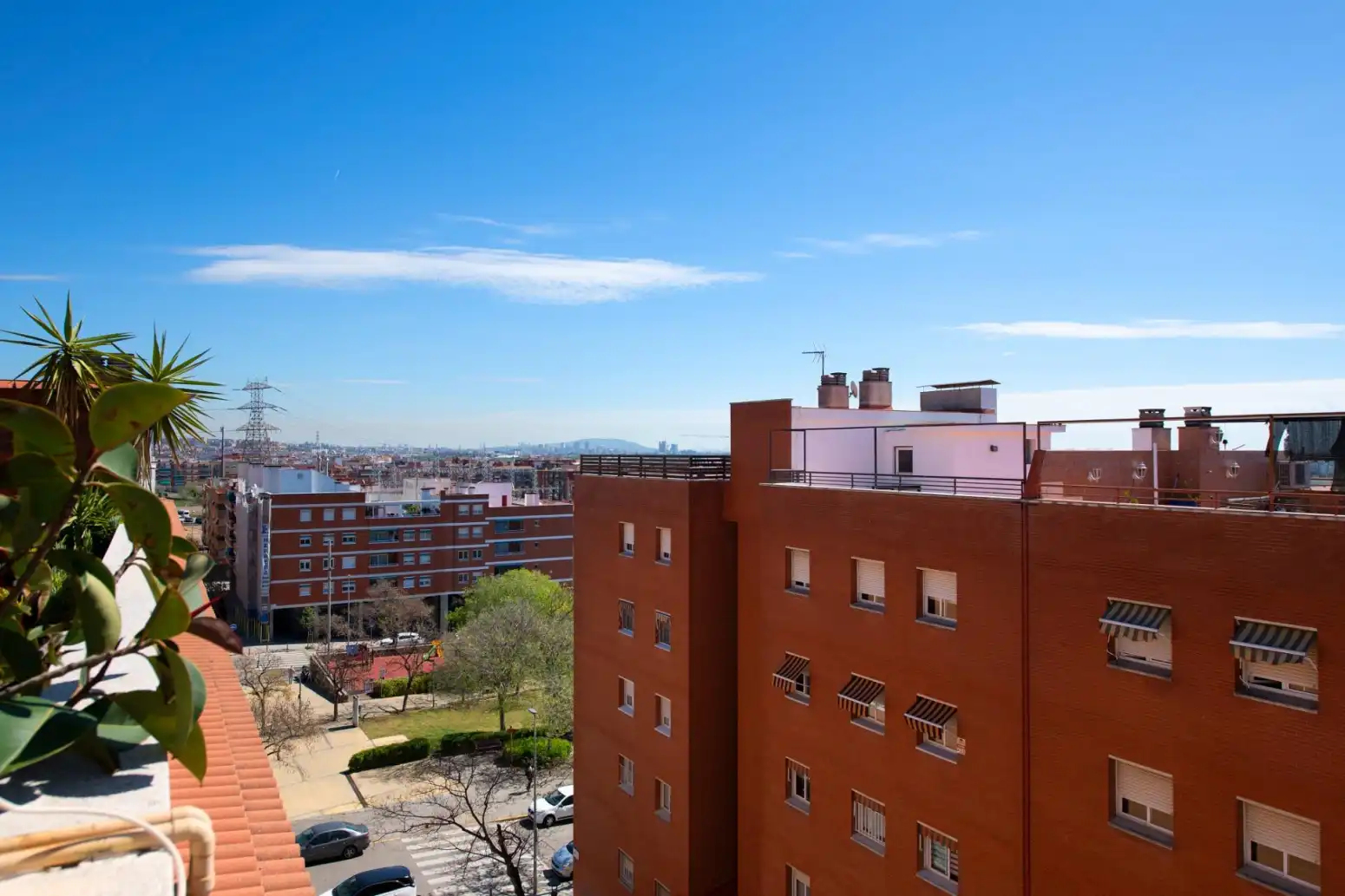 Außenansicht von Dachboden zum Verkauf in Sant Boi de Llobregat