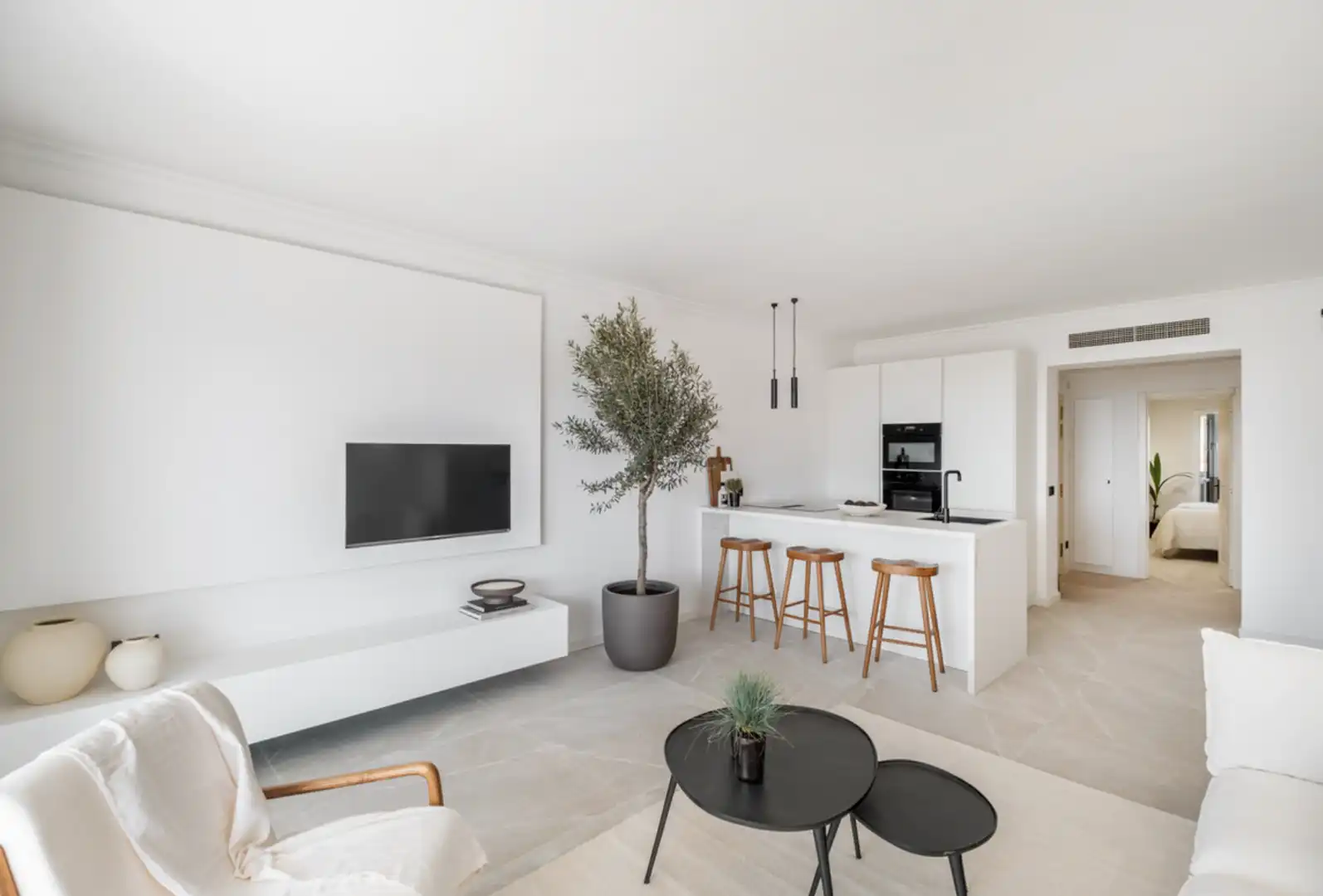 Apartamento con piscina en venta en Calle Diego de Almagro 4, imagen 3