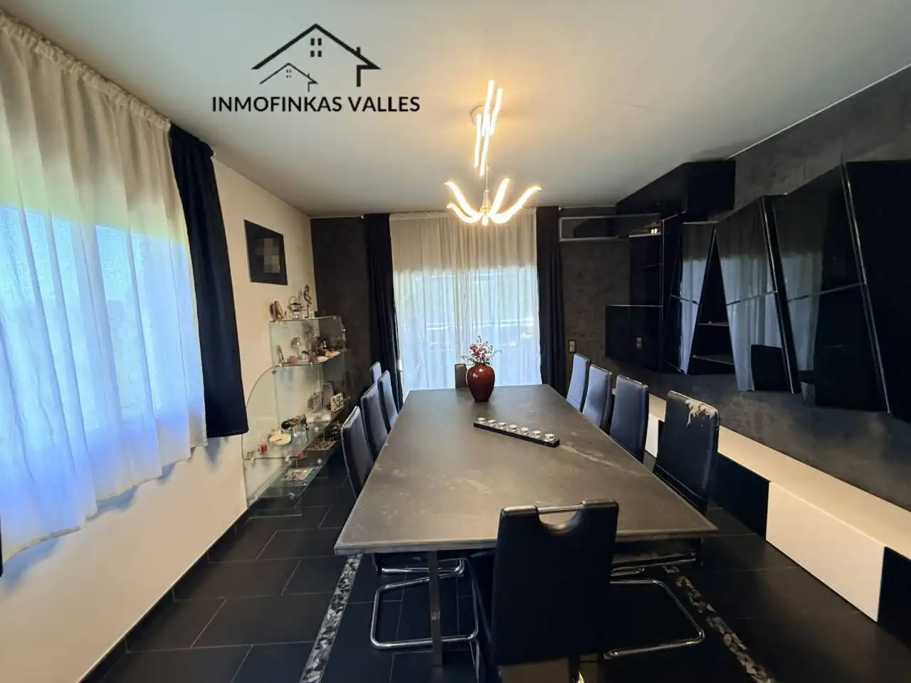 Comedor de Casa o chalet en venta en Lliçà de Vall con Aire acondicionado, Calefacción y Jardín privado