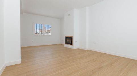 Foto 5 de Casa adosada en venta en Campillos, Málaga