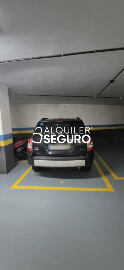 Parkplatz von Loft zur Miete in Oviedo  mit Klimaanlage, Heizung und Abstellraum