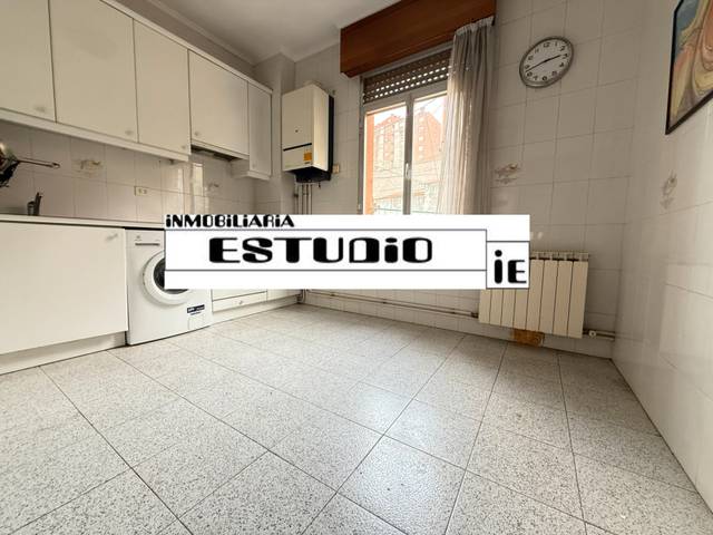 Piso en Venta en Uribarri C Zeharkalea en Barrio de Uribarri