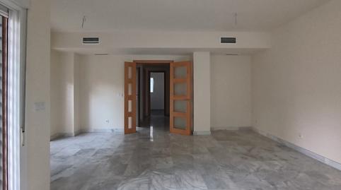 Photo 3 of Single-family semi-detached for sale in Colegio Europa, Espartinas