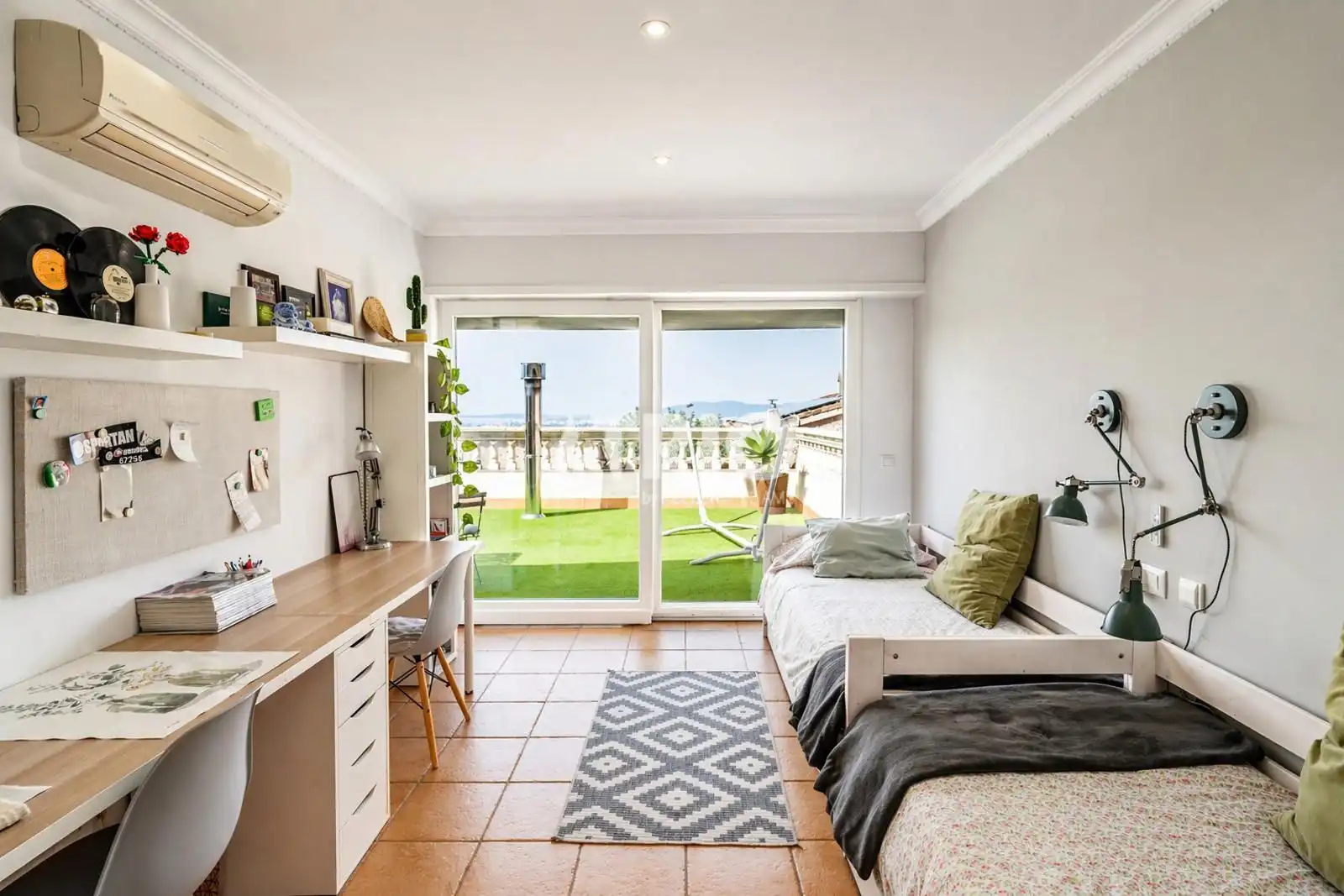 Habitación de Casa adosada en venta en Marratxí con Aire acondicionado, Calefacción y Jardín privado