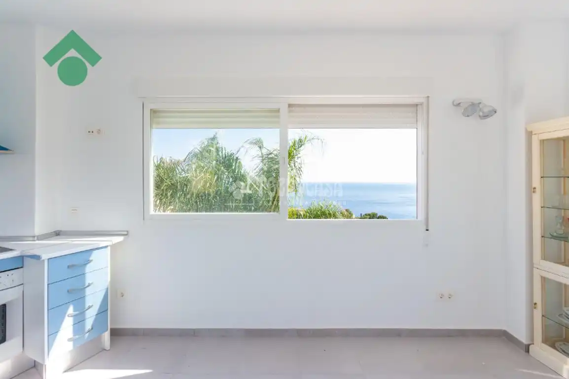 Balcony of Detached homes for sale in Almuñécar  with Furnished