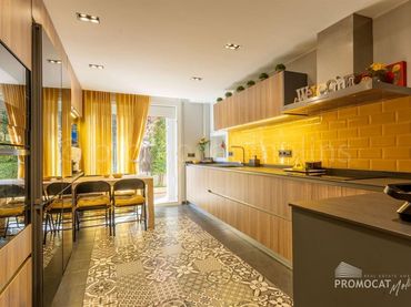 House with pool for sale in ROURE