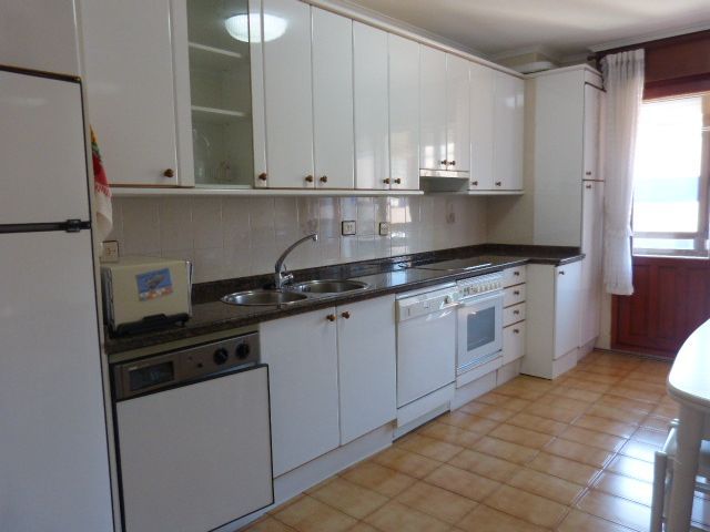 Kitchen of Flat to rent in Villarcayo de Merindad de Castilla la Vieja  with Heating and Terrace
