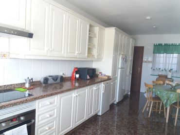 Detached house with balcony for sale in Calle San Antonio 12