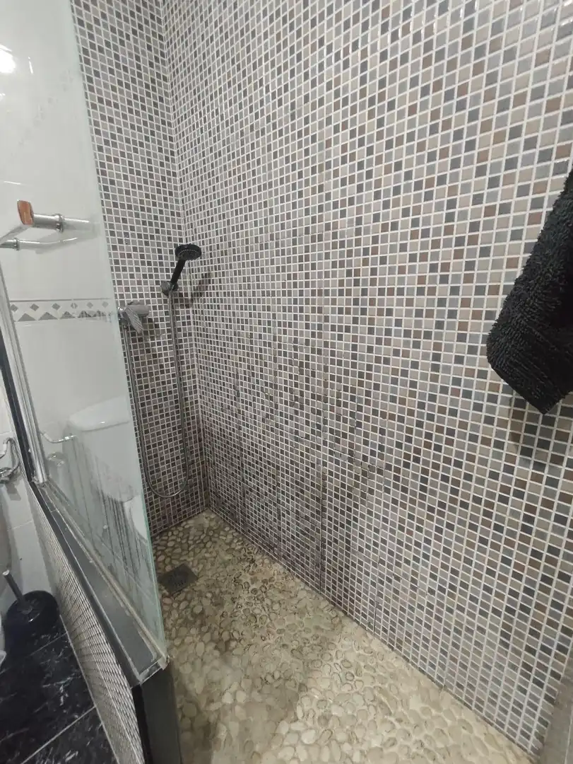 Baño de Piso en venta en Petrer con Aire acondicionado, Balcón y Alarma