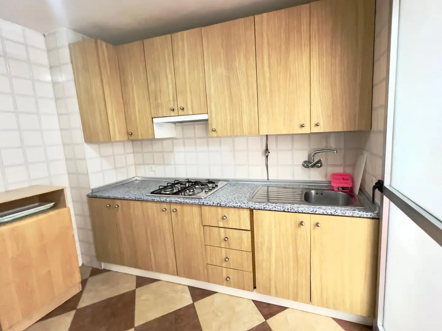 Cocina de Piso en venta en Cáceres con Calefacción, Terraza y Amueblado