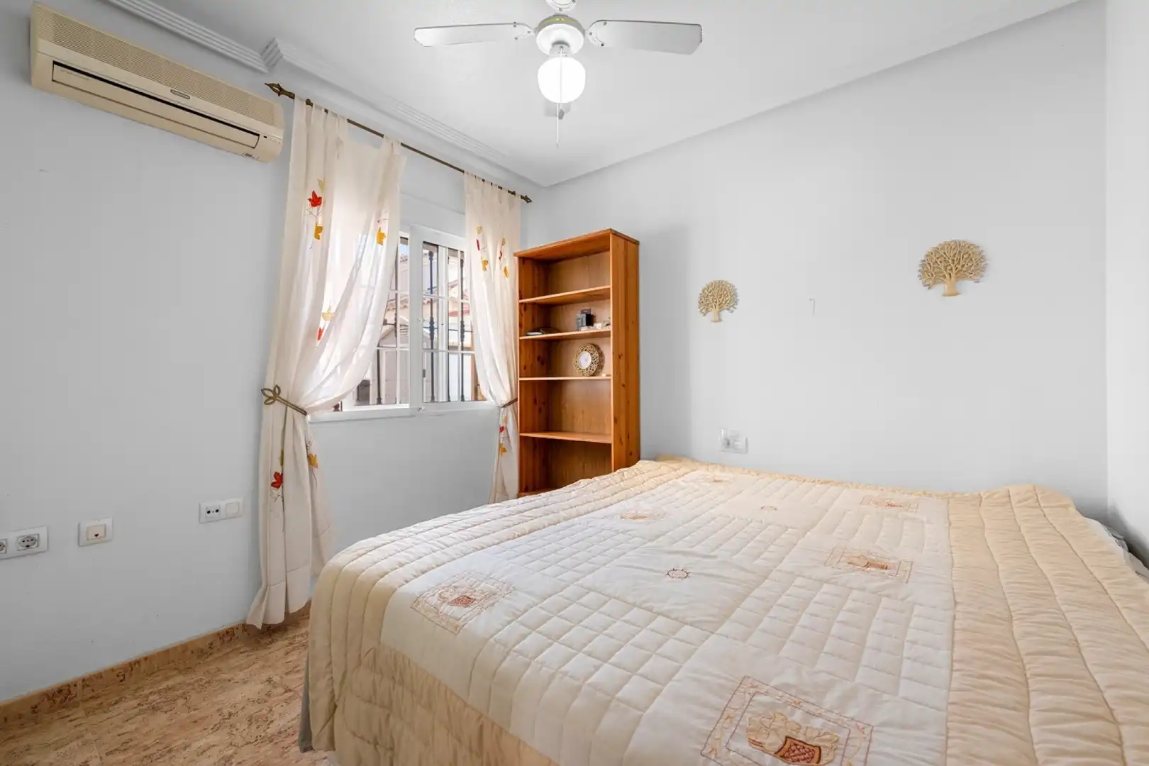 House with terrace for sale in El Raso, imagen 16