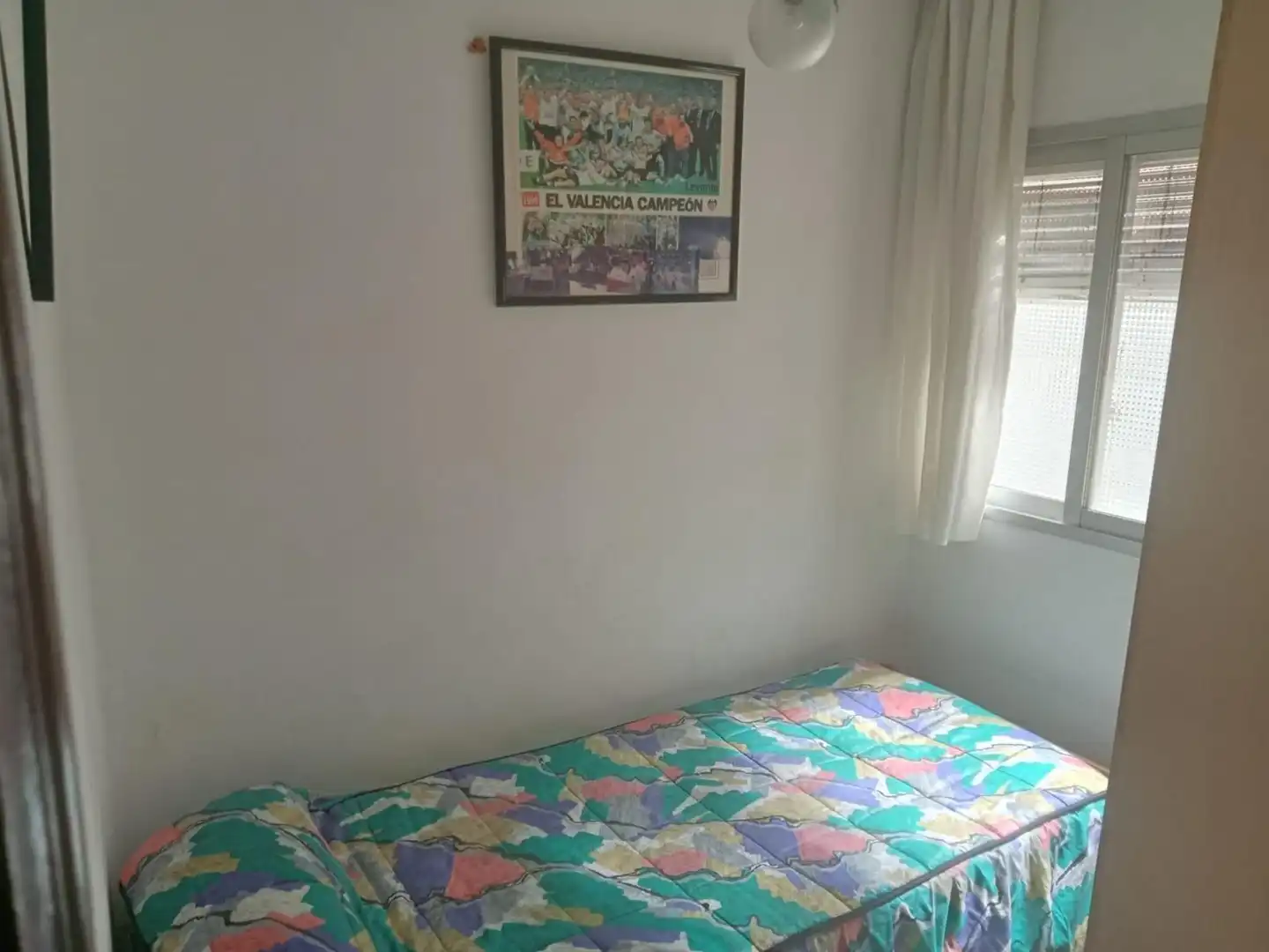 Bedroom of Flat for sale in Valencia  with Air Conditioner, Private garden and Furnished