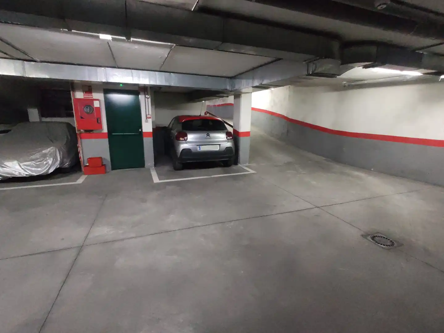 Parkplatz von Garage zum Verkauf in Madrid