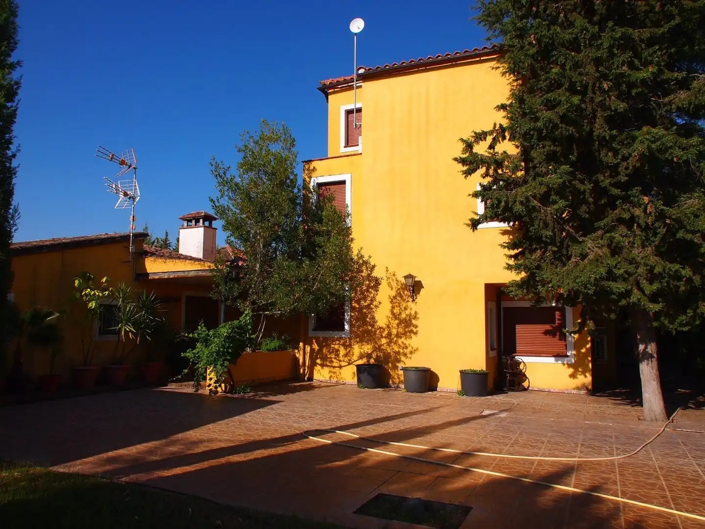 Außenansicht von Country house zum Verkauf in Velada mit Terrasse, Schwimmbad und Möbliert