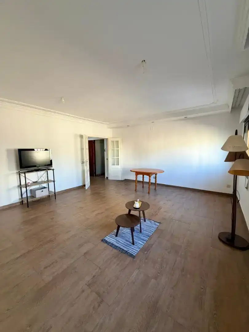 Wohnzimmer von Wohnung zur Miete in Trujillo mit Klimaanlage