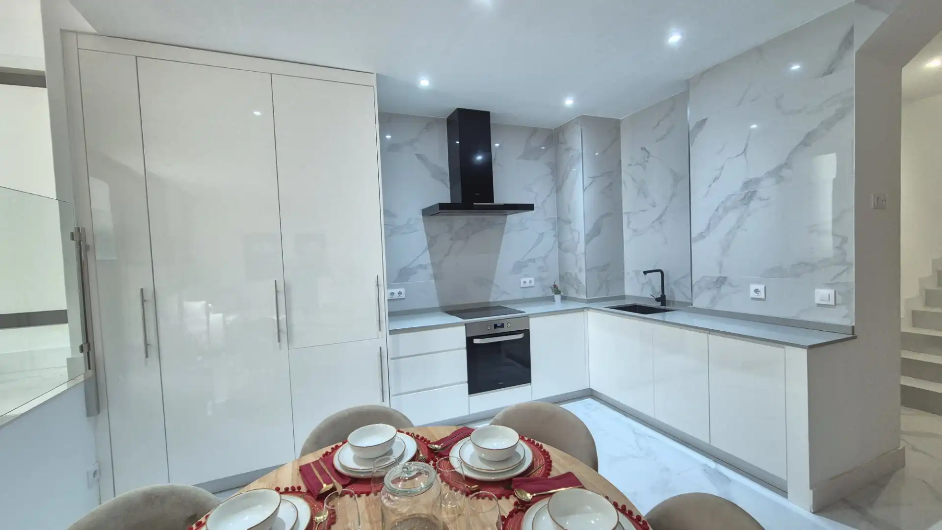 Cocina de Dúplex en venta en Madrid con Aire acondicionado y Calefacción
